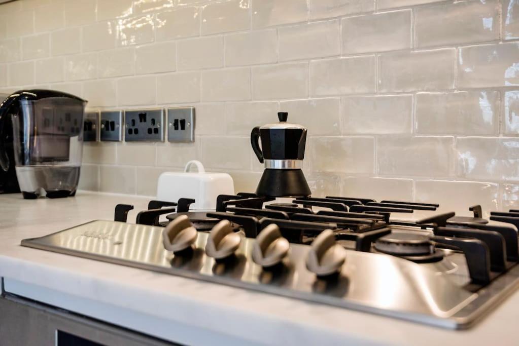 런던 Contemporary Clapham Living 아파트 외부 사진