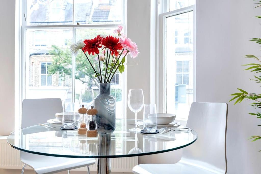 런던 Contemporary Clapham Living 아파트 외부 사진